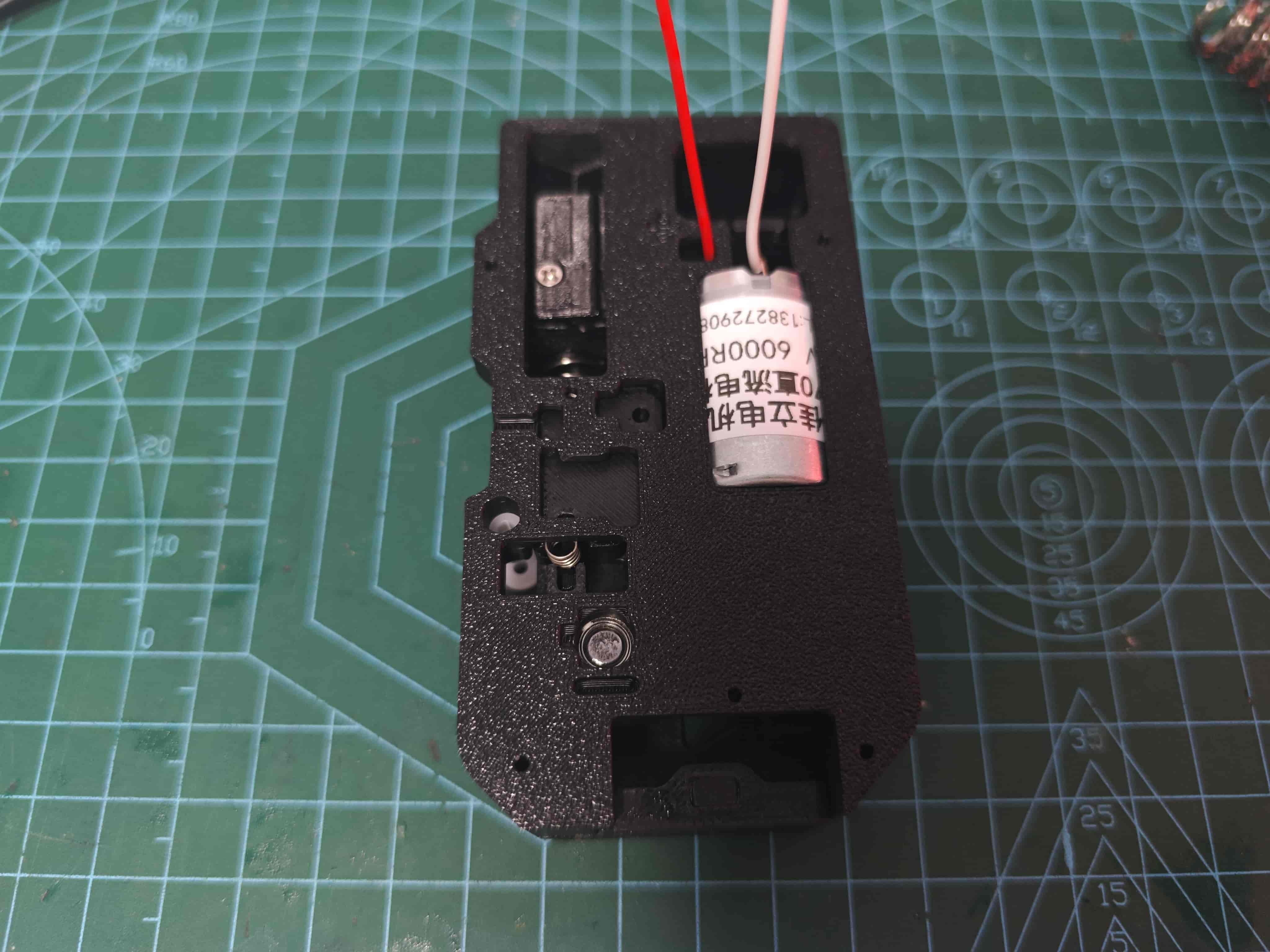 Install Middle Frame